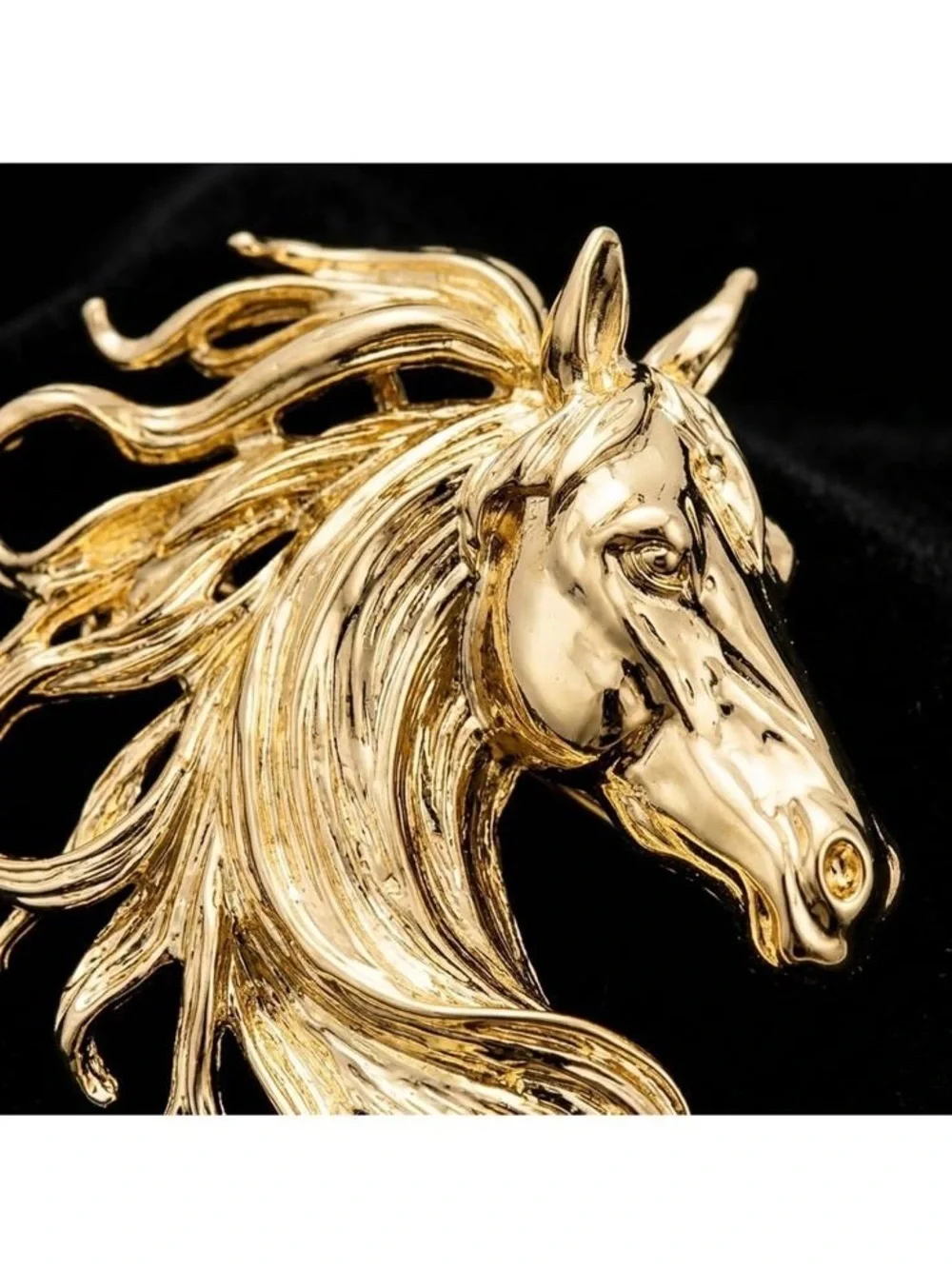 Anthropologie Gold Flowing Mane Horse Head Wall Sculpture